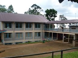 Kibosho Hospital | https://commons.wikimedia.org/wiki/File:Visit_to_Kibosho_Hospital,_in_the_Kilimanjaro_region._Telemedicine_is_used_here._November_2010_(33)_(5349029170).jpg