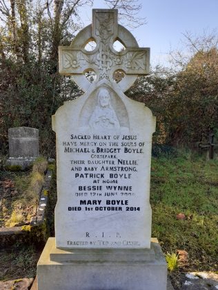 Bessie Boyle Wynne Gravestone Castlebar Old Cemetery | NBC Collection