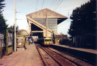 Lansdowne Road Rail Station platform | Irish Railway Records Society